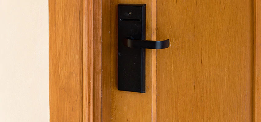 Home Security And Alarm Monitoring in Woodside, California