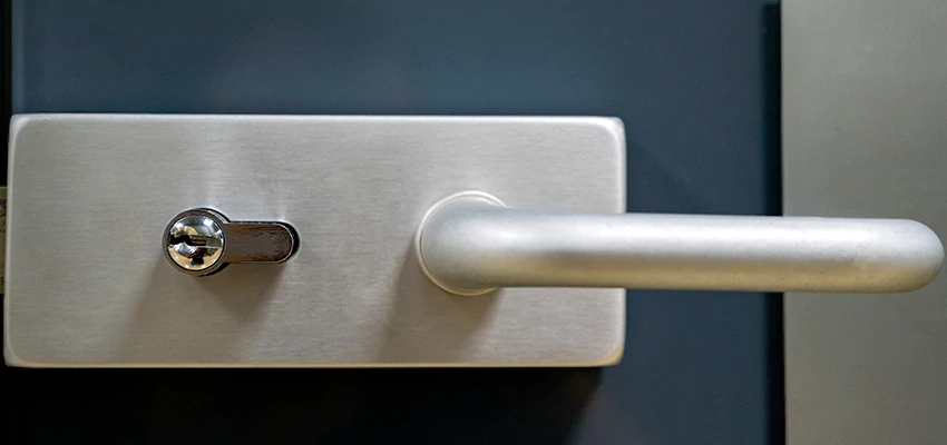 Change Patio Door Locks in Woodside, California